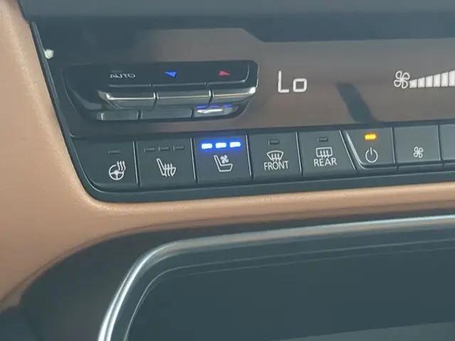 2025 Mazda X-90 3.3 Turbo S Premium Plus Package