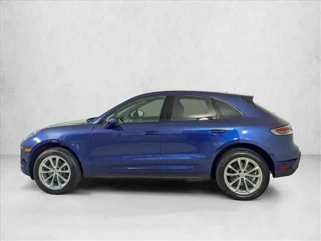 2025 Porsche Macan Macan