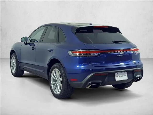 2025 Porsche Macan Macan