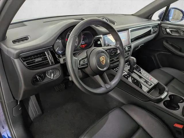 2025 Porsche Macan Macan