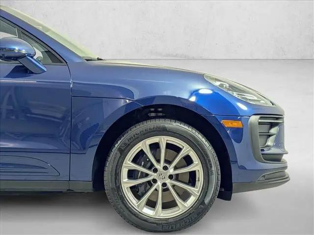 2025 Porsche Macan Macan
