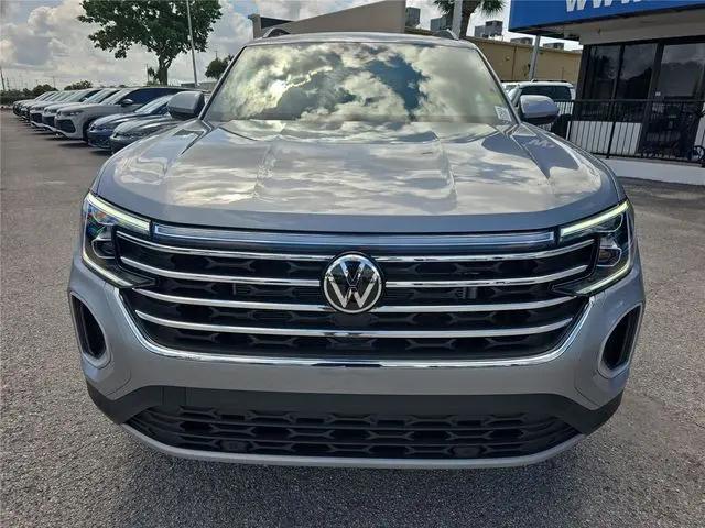 2026 Volkswagen Atlas SE with Technology