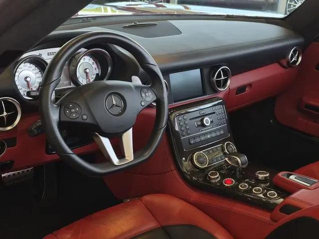 2012 Mercedes-Benz SLS AMG Standard