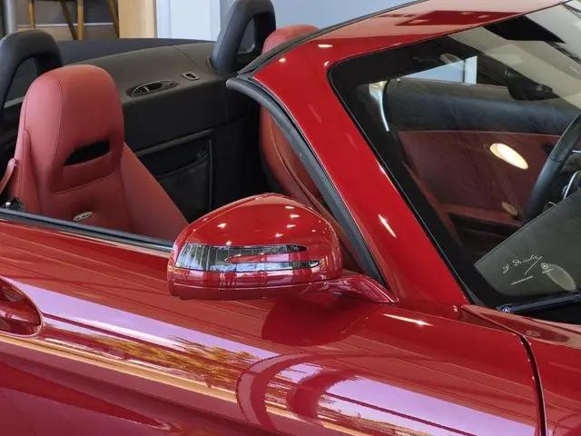 2012 Mercedes-Benz SLS AMG Standard
