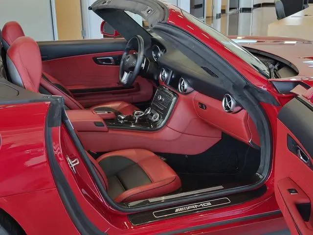 2012 Mercedes-Benz SLS AMG Standard