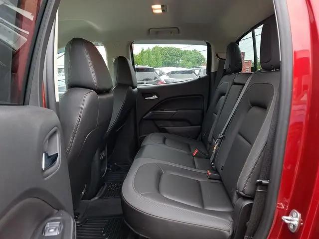 2021 GMC Canyon 4WD Crew Cab Short Box AT4 - Leather