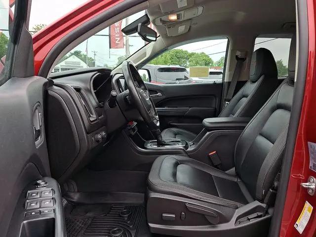 2021 GMC Canyon 4WD Crew Cab Short Box AT4 - Leather