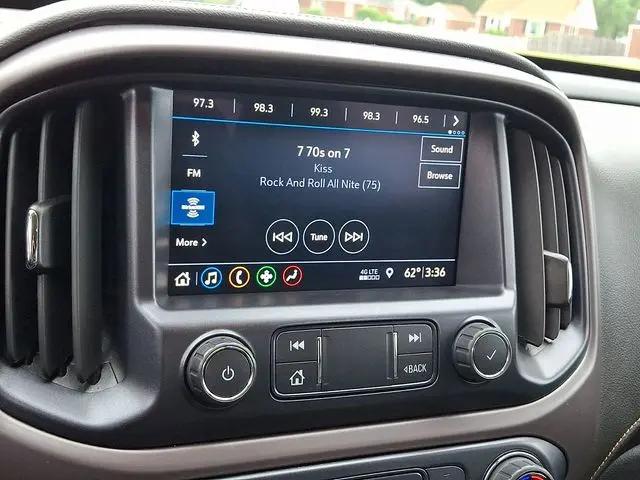 2021 GMC Canyon 4WD Crew Cab Short Box AT4 - Leather