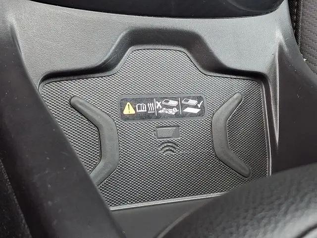 2021 GMC Canyon 4WD Crew Cab Short Box AT4 - Leather