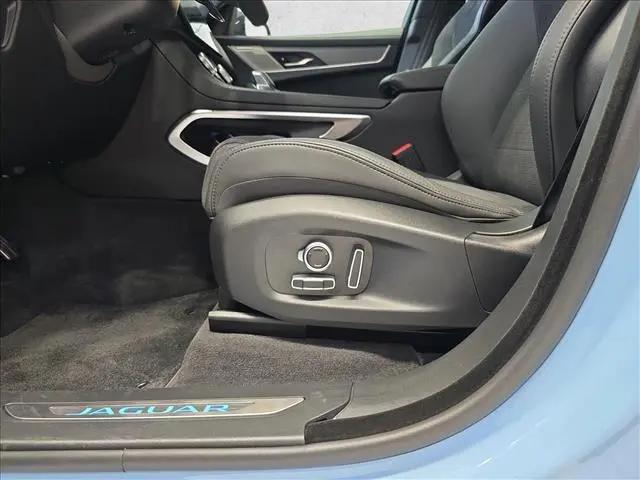 2026 Jaguar F-PACE SVR 575 Final Edition