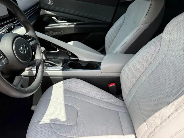 2023 Hyundai Elantra Hybrid Limited