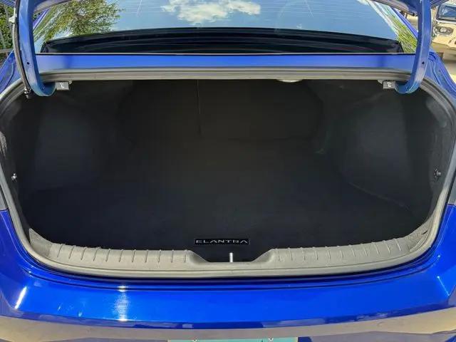 2023 Hyundai Elantra Hybrid Limited