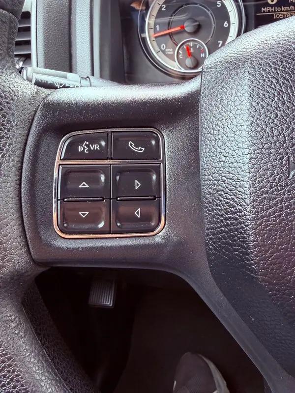 2017 Ram 1500 Express Crew Cab 4x2 5'7" Box