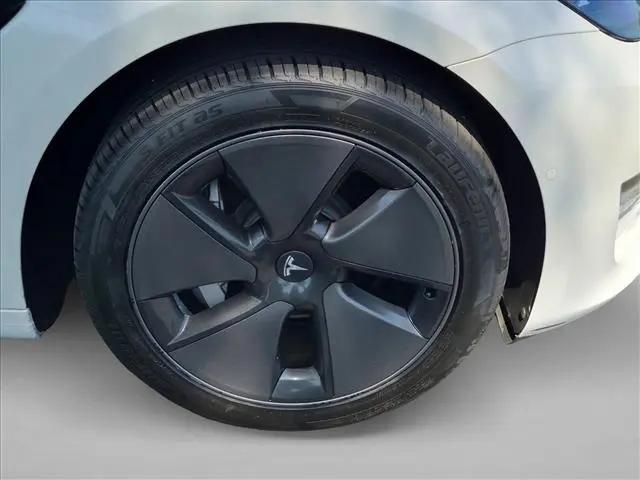 2021 Tesla Model 3 Standard Range Plus Rear-Wheel Drive
