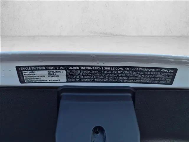 2021 Tesla Model 3 Standard Range Plus Rear-Wheel Drive