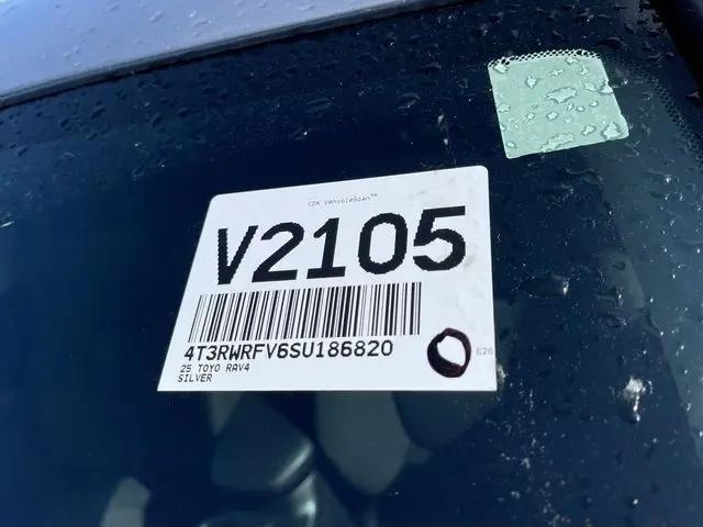 2025 Toyota RAV4 Hybrid XLE