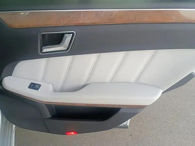 2013 Mercedes-Benz E 350 E 350