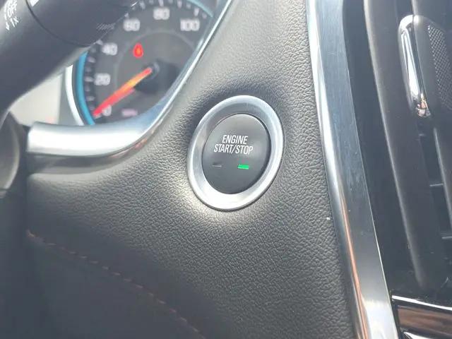 2023 Chevrolet Traverse AWD RS
