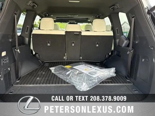 2026 Lexus LX Luxury