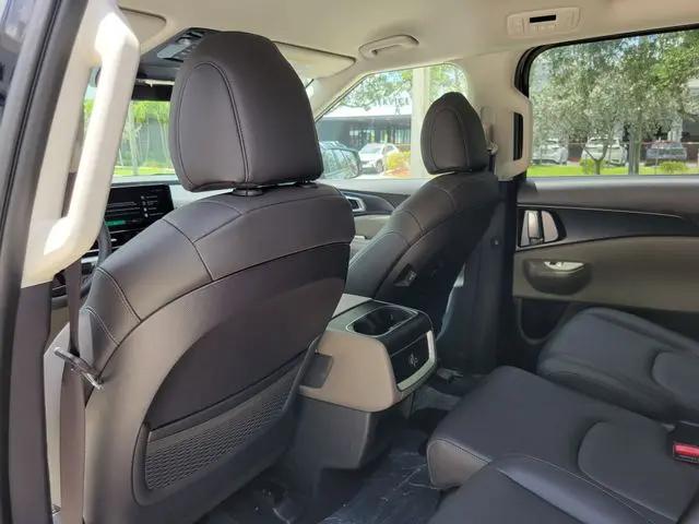 2026 Kia Carnival MPV LXS