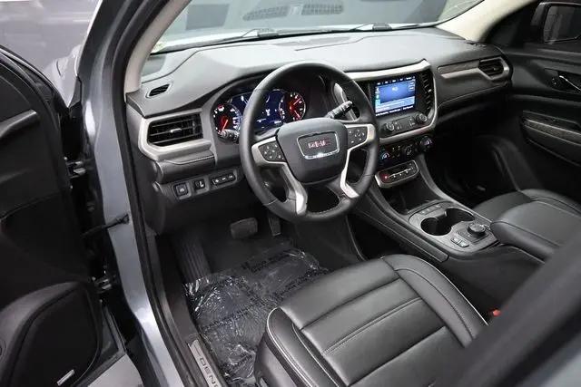 2023 GMC Acadia AWD Denali