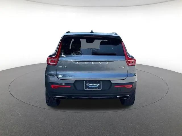 2019 Volvo XC40 T5 R-Design