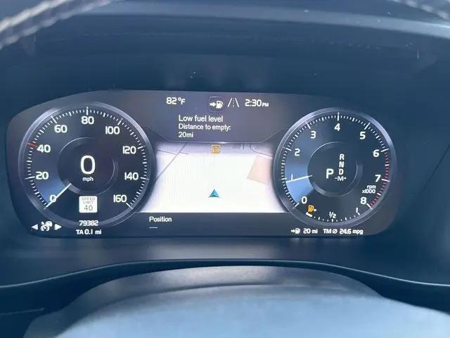 2019 Volvo XC40 T5 R-Design