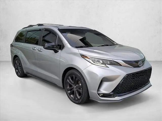 2022 Toyota Sienna XSE