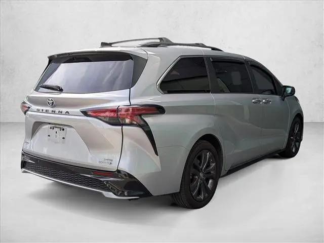 2022 Toyota Sienna XSE