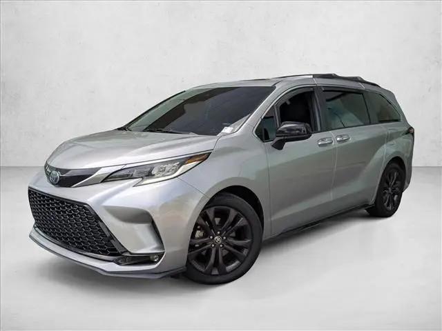 2022 Toyota Sienna XSE for sale in Pompano Beach, FL