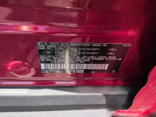 2024 Toyota RAV4 XLE