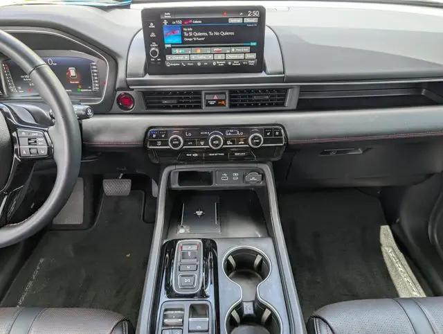 2025 Honda Pilot Black Edition