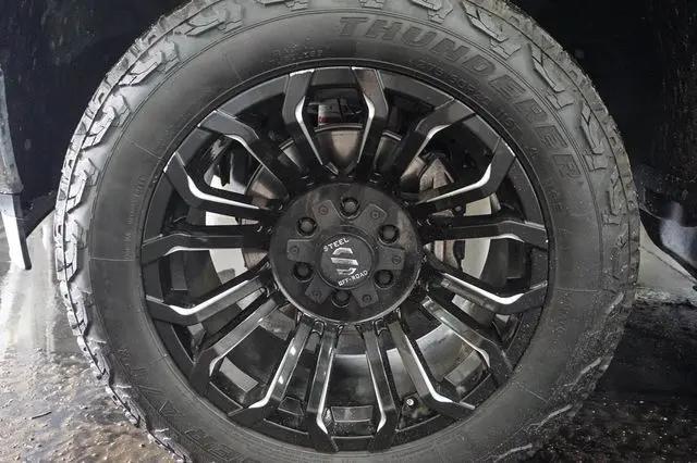 2024 Chevrolet Silverado 1500 4WD Crew Cab Short Bed LTZ
