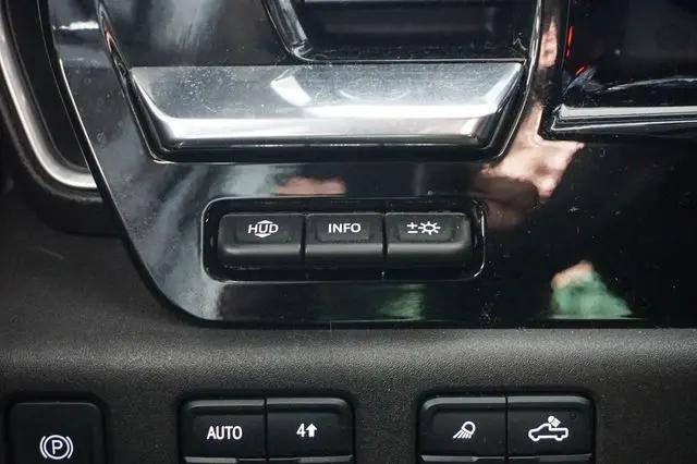 2024 Chevrolet Silverado 1500 4WD Crew Cab Short Bed LTZ
