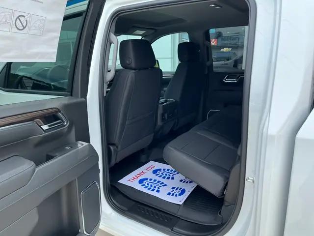 2026 Chevrolet Silverado 1500 4WD Crew Cab Short Bed LT Trail Boss
