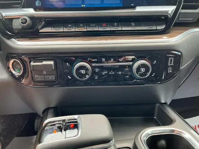 2026 Chevrolet Silverado 1500 4WD Crew Cab Short Bed LT Trail Boss