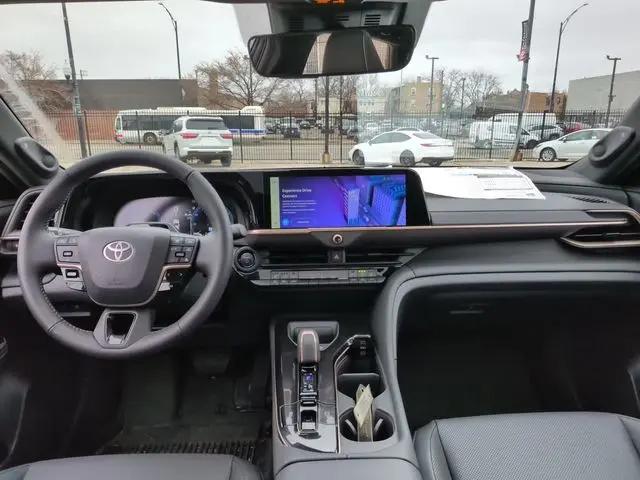 2026 Toyota Crown Platinum