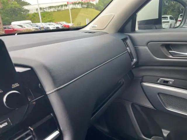 2023 Nissan Pathfinder SL FWD
