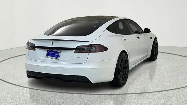 2022 Tesla Model S Plaid Tri Motor All-Wheel Drive