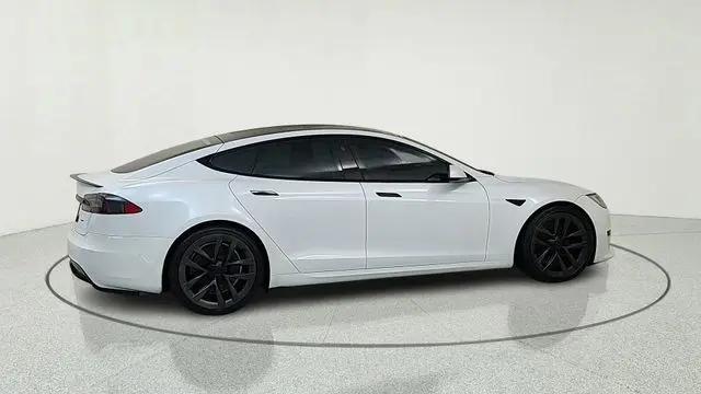 2022 Tesla Model S Plaid Tri Motor All-Wheel Drive
