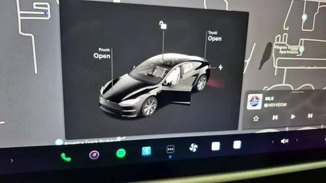 2022 Tesla Model S Plaid Tri Motor All-Wheel Drive
