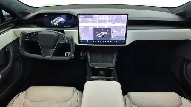 2022 Tesla Model S Plaid Tri Motor All-Wheel Drive