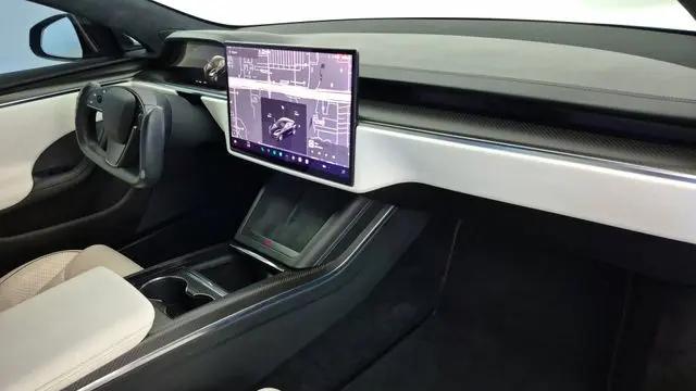 2022 Tesla Model S Plaid Tri Motor All-Wheel Drive