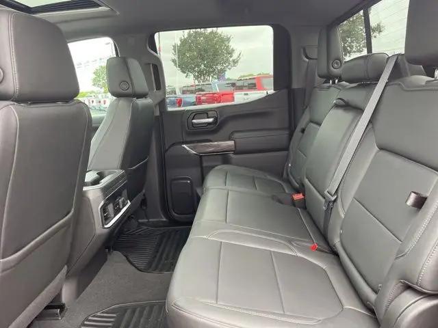2022 Chevrolet Silverado 1500 4WD Crew Cab Short Bed LTZ
