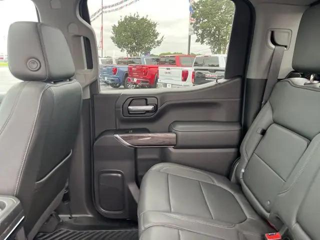 2022 Chevrolet Silverado 1500 4WD Crew Cab Short Bed LTZ