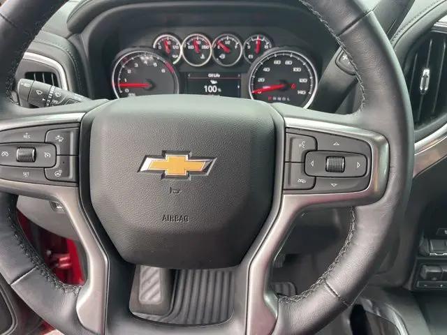2022 Chevrolet Silverado 1500 4WD Crew Cab Short Bed LTZ