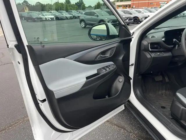 2024 Buick NV Preferred FWD