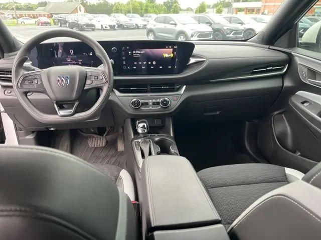 2024 Buick NV Preferred FWD
