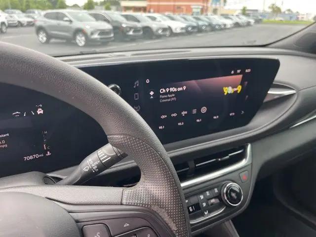 2024 Buick NV Preferred FWD