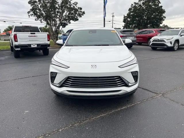 2024 Buick NV Preferred FWD